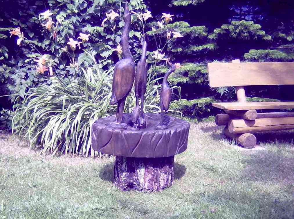 Der Kranichbrunnen - Eine Familie auf dem Nest von siegfried Kmmel